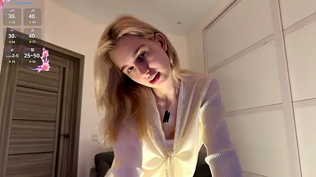 HeeEgno online show from February 27, 2026, 5:13 pm