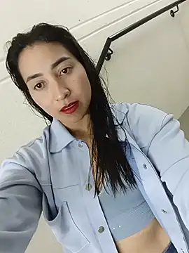 Snapshot of ANGELY_WET_JEET chatting on July 5, 2026, 8:37 pm ANGELY WET JEET online show from July 5, 2026, 8:37 pm