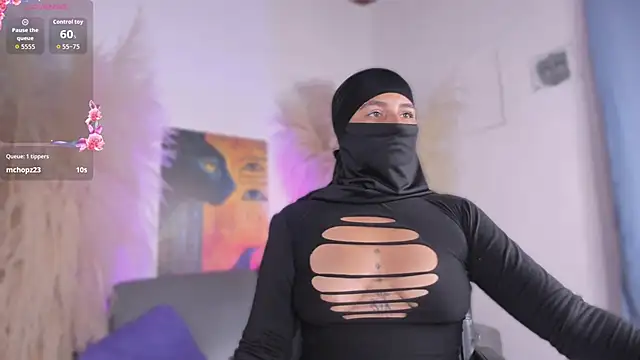 milkk  online show from February 25, 2026, 10:53 pm