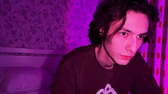 Snapshot of crybae chatting on February 24, 2026, 2:23 am crybae online show from February 24, 2026, 2:23 am