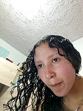 Snapshot of keylatiff chatting on March 3, 2026, 4:52 am keylatiff online show from March 3, 2026, 4:52 am