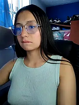 Angel swee online show from March 15, 2026, 2:02 pm