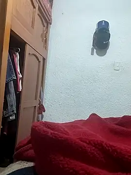 verycock online show from April 3, 2026, 11:44 pm