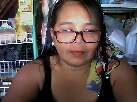 Flowerblossom123 online show from March 18, 2026, 2:48 am