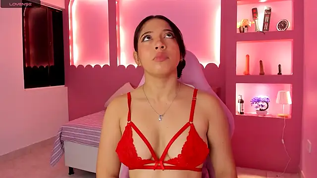 Holy Lux online show from April 1, 2026, 11:22 am