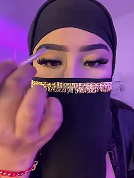 Snapshot of Yasmin_cute chatting on July 24, 2026, 1:29 pm Yasmin cute online show from July 24, 2026, 1:29 pm