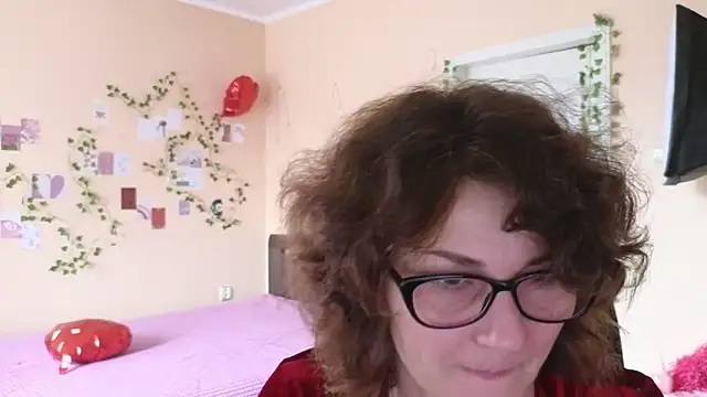 Miss Amberr online show from April 14, 2026, 4:50 am