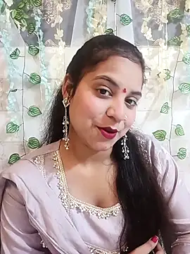 lovely-girl99 online show from March 27, 2026, 3:48 am