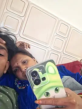 Strip-Couple2 online show from February 24, 2026, 9:21 am