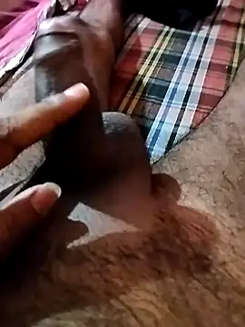 poojavk88 online show from April 26, 2026, 4:32 am