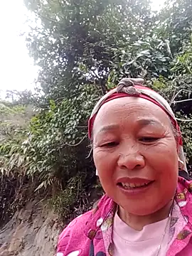 heesuu11 online show from February 24, 2026, 10:38 am