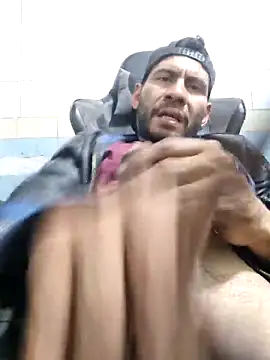 Snapshot of boyp3netrat0r chatting on May 14, 2026, 3:03 am boyp3netrat0r online show from May 14, 2026, 3:03 am