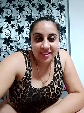 I amXenox online show from February 28, 2026, 7:02 pm