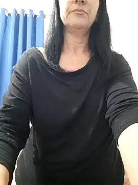 Snapshot of Camilegaucha chatting on June 19, 2026, 1:00 am Camilegaucha online show from June 19, 2026, 1:00 am