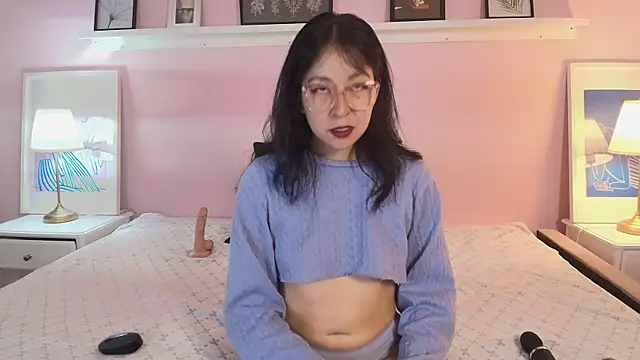 Abigailladyy online show from April 11, 2026, 11:36 am