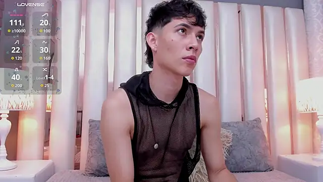 AronTawers online show from April 12, 2026, 9:29 pm