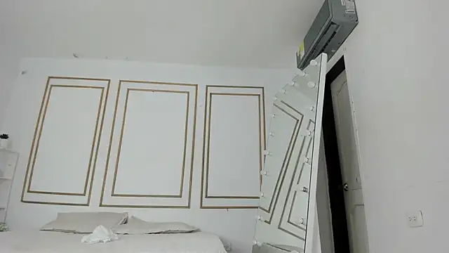 Snapshot of emily_gaviria1 chatting on March 7, 2026, 11:59 am emily gaviria1 online show from March 7, 2026, 11:59 am