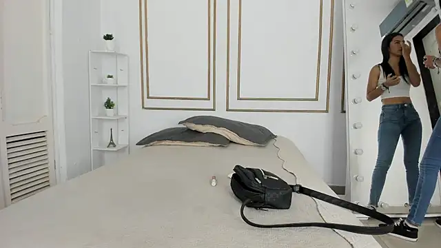 Snapshot of emily_gaviria1 chatting on March 3, 2026, 11:50 am emily gaviria1 online show from March 3, 2026, 11:50 am