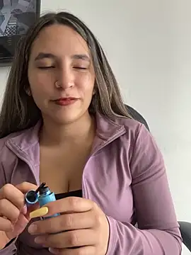 Snapshot of MANU_EF chatting on February 27, 2026, 12:49 pm MANU EF online show from February 27, 2026, 12:49 pm