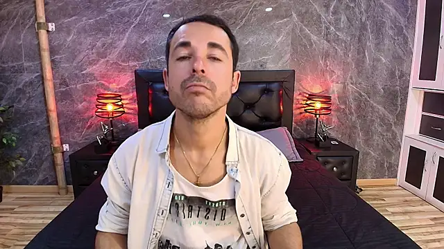 Adams Sanz online show from April 21, 2026, 3:07 pm