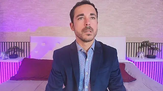 Adams Sanz online show from June 2, 2026, 7:25 pm
