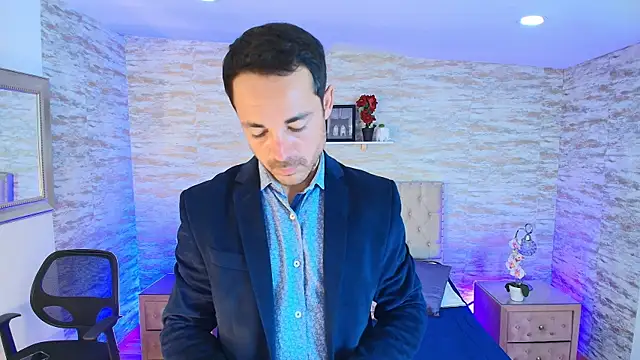 Adams Sanz online show from May 21, 2026, 8:39 pm