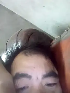 daominhphuong92 online show from March 13, 2026, 2:33 pm