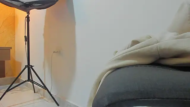 Miia03 online show from March 28, 2026, 11:33 am