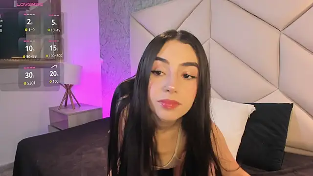 Snapshot of mell_muller chatting on June 17, 2026, 12:04 pm mell muller online show from June 17, 2026, 12:04 pm