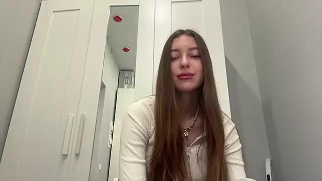 Snapshot of selena_favn chatting on March 2, 2026, 2:12 am selena favn online show from March 2, 2026, 2:12 am