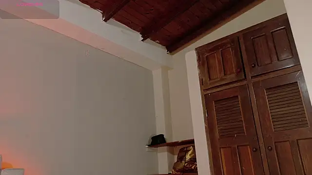 BeckaBlue online show from April 6, 2026, 1:01 pm