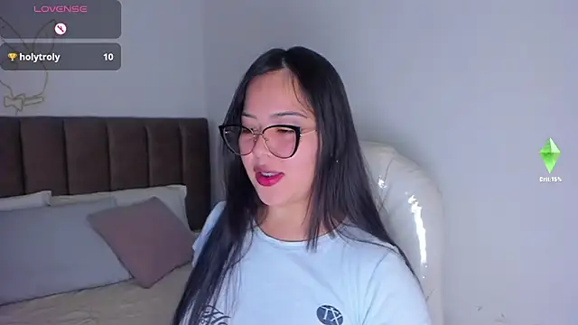 Annye01  online show from March 11, 2026, 3:39 pm