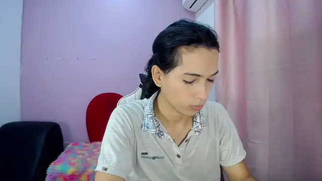 Larry craft online show from March 26, 2026, 8:18 pm