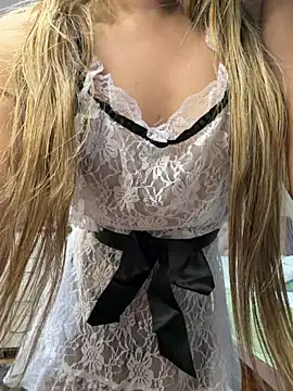 RubiaMorena online show from March 5, 2026, 4:25 pm