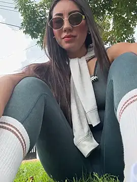 Snapshot of Arianna_L8 chatting on March 1, 2026, 5:24 pm Arianna L8 online show from March 1, 2026, 5:24 pm