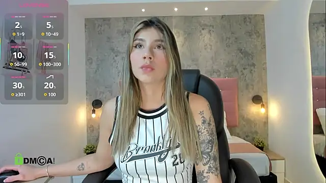 Snapshot of RomaBellanova chatting on June 1, 2026, 12:11 am RomaBellanova online show from June 1, 2026, 12:11 am