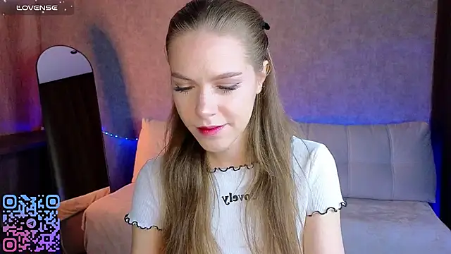 melee eva online show from March 17, 2026, 2:53 pm