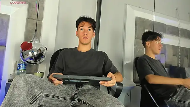 Austin Reedss online show from March 22, 2026, 3:57 pm