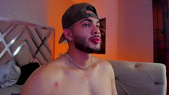 Snapshot of Vincentblack chatting on May 28, 2026, 6:58 pm Vincentblack online show from May 28, 2026, 6:58 pm