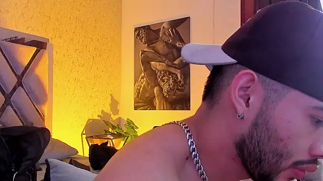 Snapshot of Vincentblack chatting on April 18, 2026, 5:21 am Vincentblack online show from April 18, 2026, 5:21 am