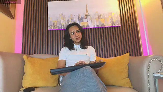 Snapshot of Elisasue chatting on May 22, 2026, 3:15 am Elisasue online show from May 22, 2026, 3:15 am