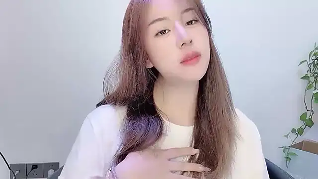 Snapshot of Baixi-01 chatting on April 20, 2026, 4:37 am Baixi-01 online show from April 20, 2026, 4:37 am
