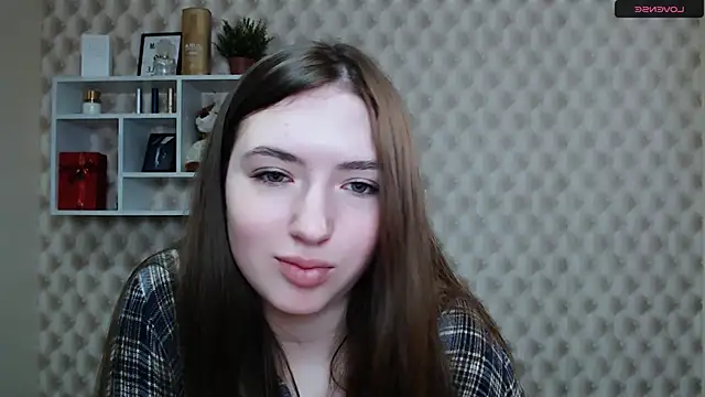 AnnaFlirt  online show from April 19, 2026, 9:10 am