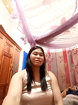 Snapshot of -Batina- chatting on February 28, 2026, 3:11 pm -Batina- online show from February 28, 2026, 3:11 pm