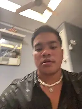 Snapshot of BriDick2025 chatting on February 25, 2026, 12:22 am BriDick2025 online show from February 25, 2026, 12:22 am