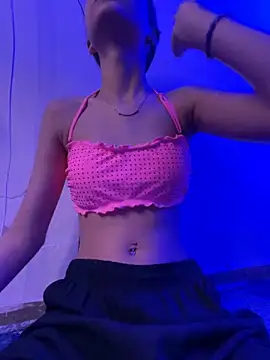 Snapshot of sexy_liciy chatting on April 8, 2026, 8:38 am sexy liciy online show from April 8, 2026, 8:38 am