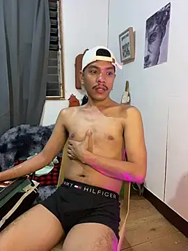 Snapshot of asian_darlingcummersxXx chatting on April 24, 2026, 8:00 pm asian darlingcummersxXx online show from April 24, 2026, 8:00 pm