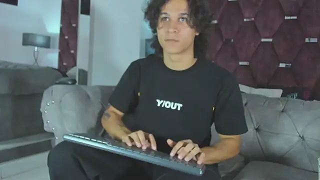 TonyBenedetti online show from April 21, 2026, 8:26 pm