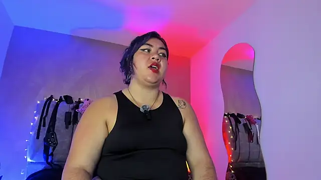 lilith velvet  online show from March 27, 2026, 1:34 pm