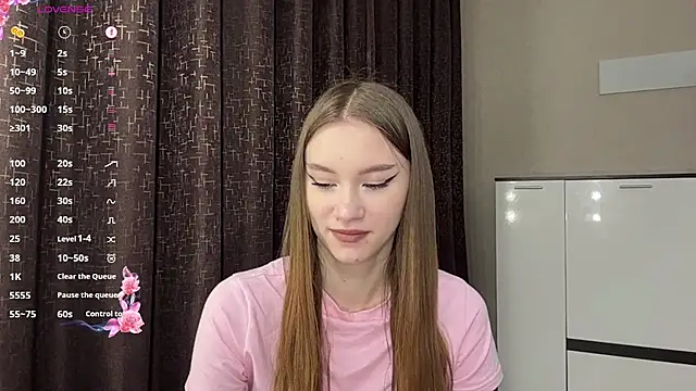 NuDonzze online show from May 20, 2026, 8:39 pm